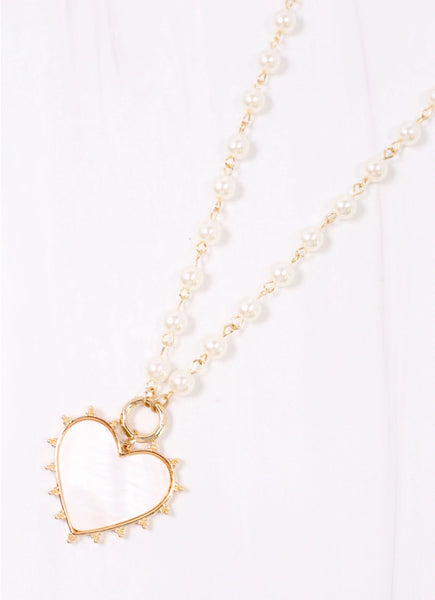 Bettany Necklace with Heart Charm Pearl