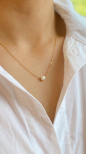 Dainty Single Pearl Necklace